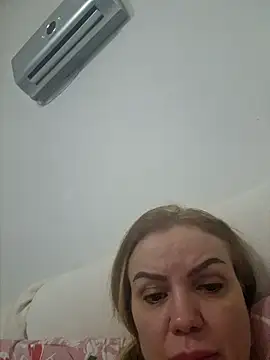 eva ragazzadolce online show from 24, 1, 2025