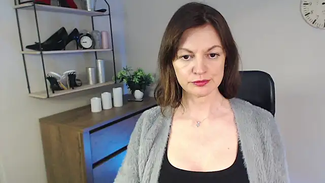 VivianWILD online show from 21, 2, 2025