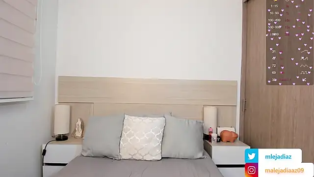 Snapshot of MalejaDiaz_ chatting on 30, 11, 2025 MalejaDiaz online show from 30, 11, 2025