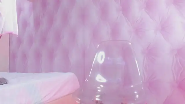 Hilary-banks online show from 24, 2, 2025