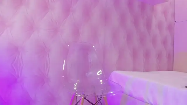 Hilary-banks online show from 28, 2, 2025