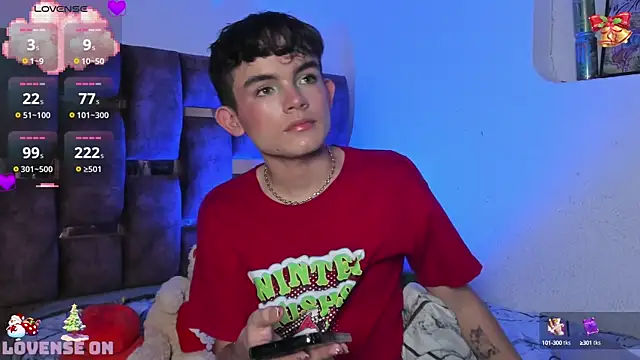 Snapshot of Angelo_018 chatting on 15, 12, 2024 Angelo 018 online show from 15, 12, 2024