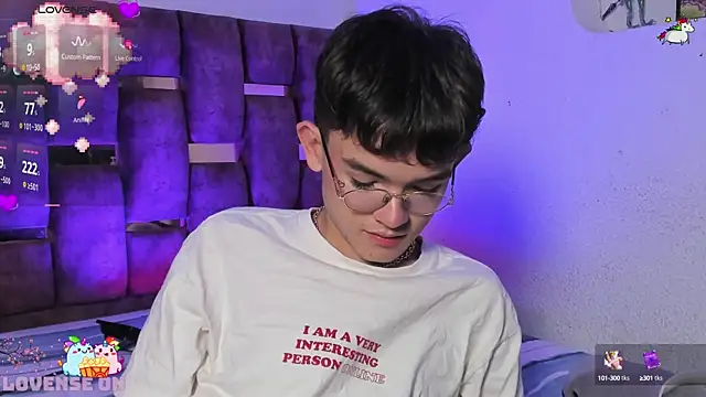 Snapshot of Angelo_018 chatting on 5, 1, 2025 Angelo 018 online show from 5, 1, 2025