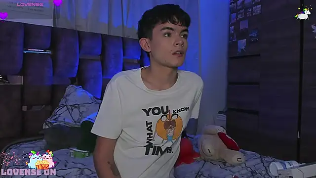 Snapshot of Angelo_018 chatting on 18, 1, 2025 Angelo 018 online show from 18, 1, 2025