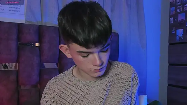 Snapshot of Angelo_018 chatting on 5, 2, 2025 Angelo 018 online show from 5, 2, 2025