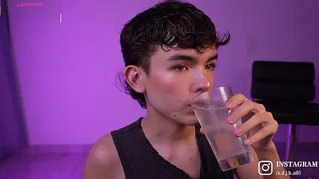 Snapshot of Angelo_018 chatting on 19, 3, 2026 Angelo 018 online show from 19, 3, 2026