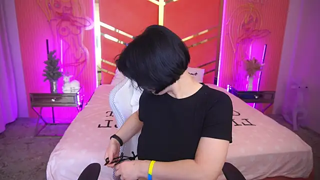 Miki Kivi online show from 21, 1, 2025