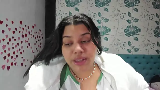 LindaBreeS online show from 8, 3, 2025