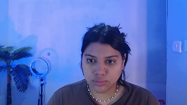 LindaBreeS online show from 23, 3, 2025