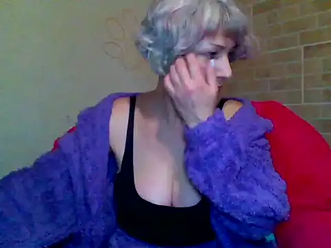 Lorie Carrie online show from 28, 12, 2024