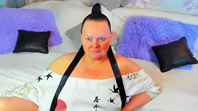 MilanaBiegert online show from 11, 2, 2025