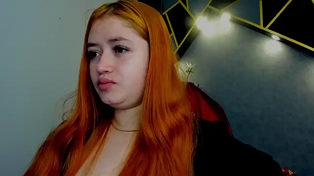 Snapshot of almma_shy chatting on 27, 1, 2025 almma shy online show from 27, 1, 2025