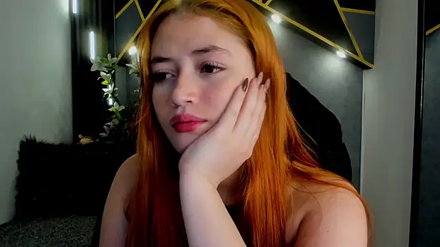 Snapshot of almma_shy chatting on 4, 2, 2025 almma shy online show from 4, 2, 2025