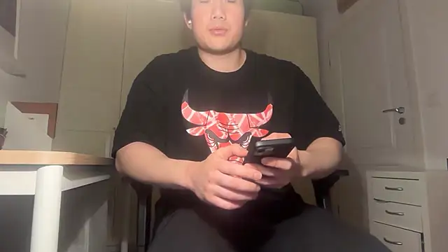 jungcock3210 online show from 7, 2, 2026