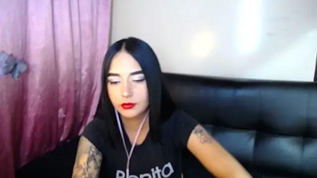 Annerainhoot online show from 30, 11, 2025