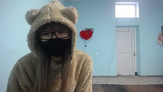 elllaaxx online show from 17, 2, 2025