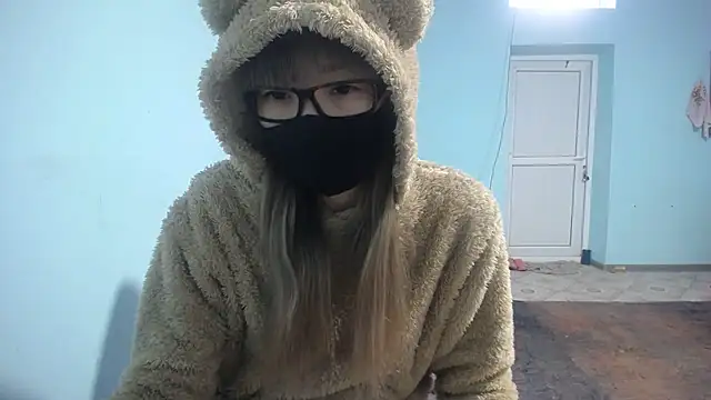 elllaaxx online show from 20, 2, 2025