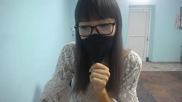 elllaaxx online show from 15, 9, 2025