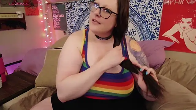 AmyAphrodite online show from 11, 4, 2026