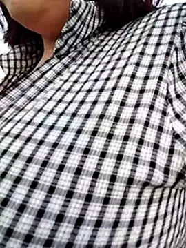 Snapshot of Lucia8600 chatting on 19, 7, 2026 Lucia8600 online show from 19, 7, 2026