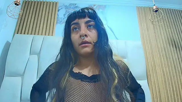 Naughty Kittenm online show from 23, 4, 2026