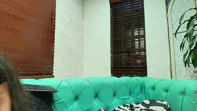 Naughty Kittenm online show from 26, 4, 2026