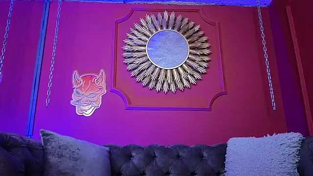 Julieta Russell online show from 26, 2, 2026