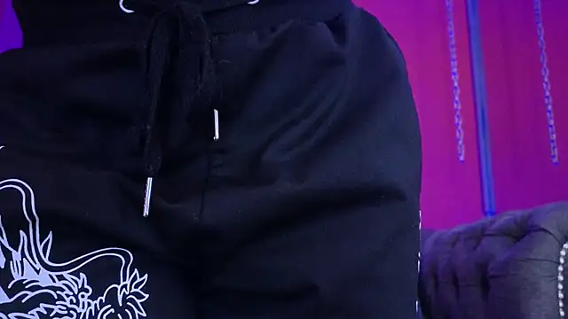 Julieta Russell online show from 24, 4, 2026