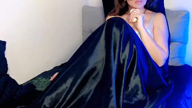 hotmask online show from 22, 12, 2025