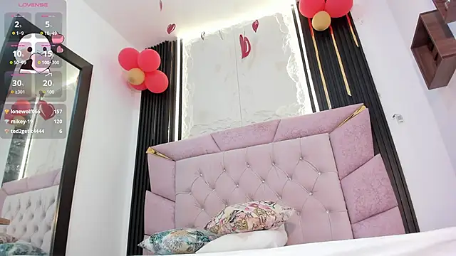 laurem-paulette online show from 18, 2, 2025