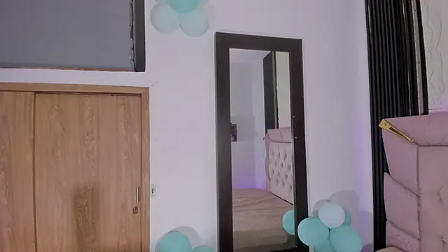 laurem-paulette online show from 16, 2, 2026