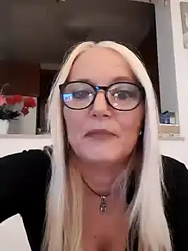 kikkastar online show from 14, 1, 2025