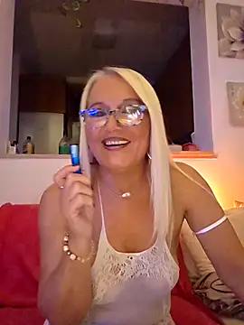 kikkastar online show from 29, 9, 2025