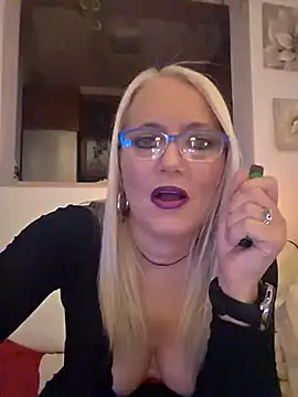 kikkastar online show from 25, 11, 2025