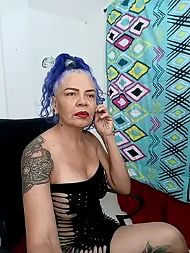 Snapshot of freyadevil333 chatting on 25, 10, 2025 freyadevil333 online show from 25, 10, 2025