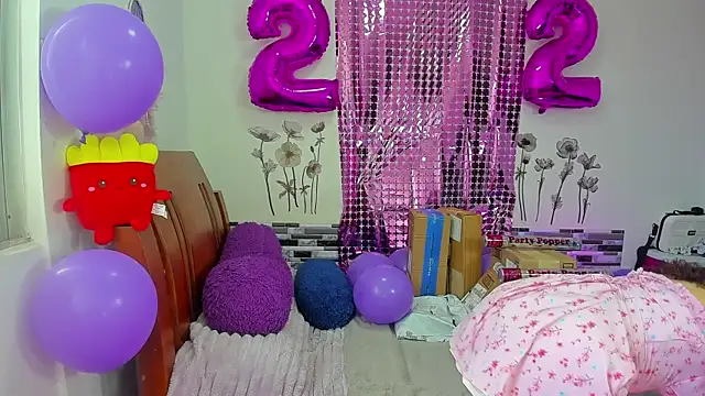 Angela hank2 online show from 17, 6, 2026