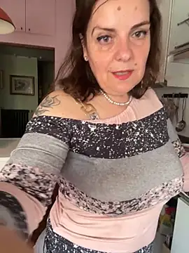 Sunbelxx online show from 27, 4, 2026