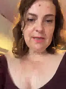 Snapshot of Sunbelxx chatting on 11, 5, 2026 Sunbelxx online show from 11, 5, 2026