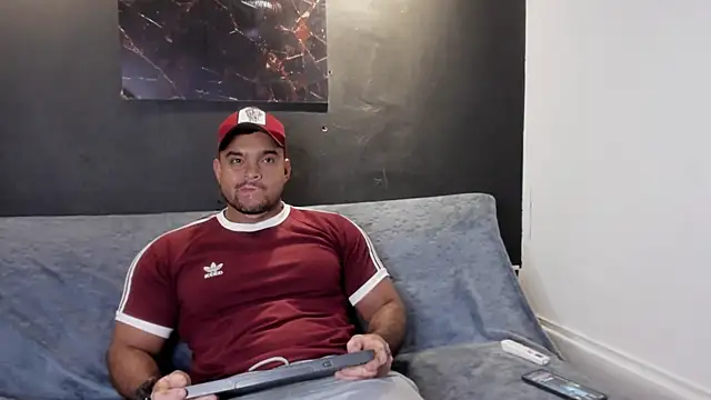 Big furry bear13 online show from 23, 7, 2026