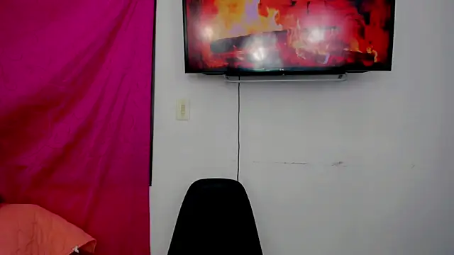 Snapshot of sunshine_uwu22 chatting on 27, 12, 2024 sunshine uwu22 online show from 27, 12, 2024