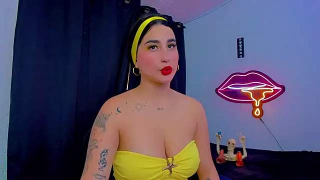 sunshine uwu22 online show from 25, 6, 2026