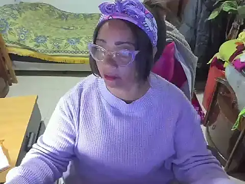 Mrs mommy  online show from 13, 3, 2025