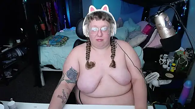 FatVeronica online show from 19, 2, 2025