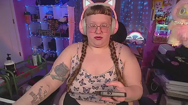 Snapshot of FatVeronica chatting on 14, 3, 2026 FatVeronica online show from 14, 3, 2026