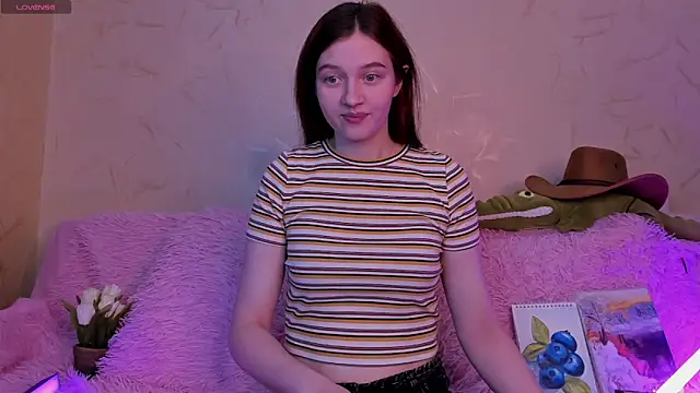 Ksuhesa online show from 21, 2, 2025