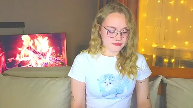 Aurora Golden1 online show from 12, 12, 2024