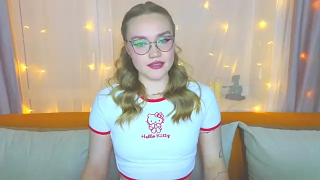 Aurora Golden1 online show from 13, 3, 2025