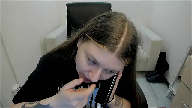 AlisaBacker online show from 20, 2, 2025