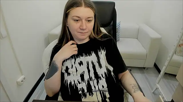 AlisaBacker online show from 14, 3, 2025