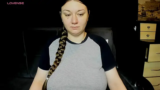 Snapshot of AlisaBacker chatting on 17, 6, 2026 AlisaBacker online show from 17, 6, 2026